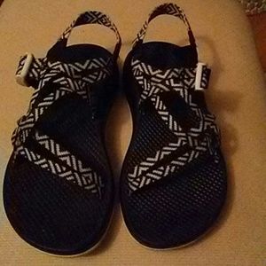 These are a size 8. I need an 8 wide.